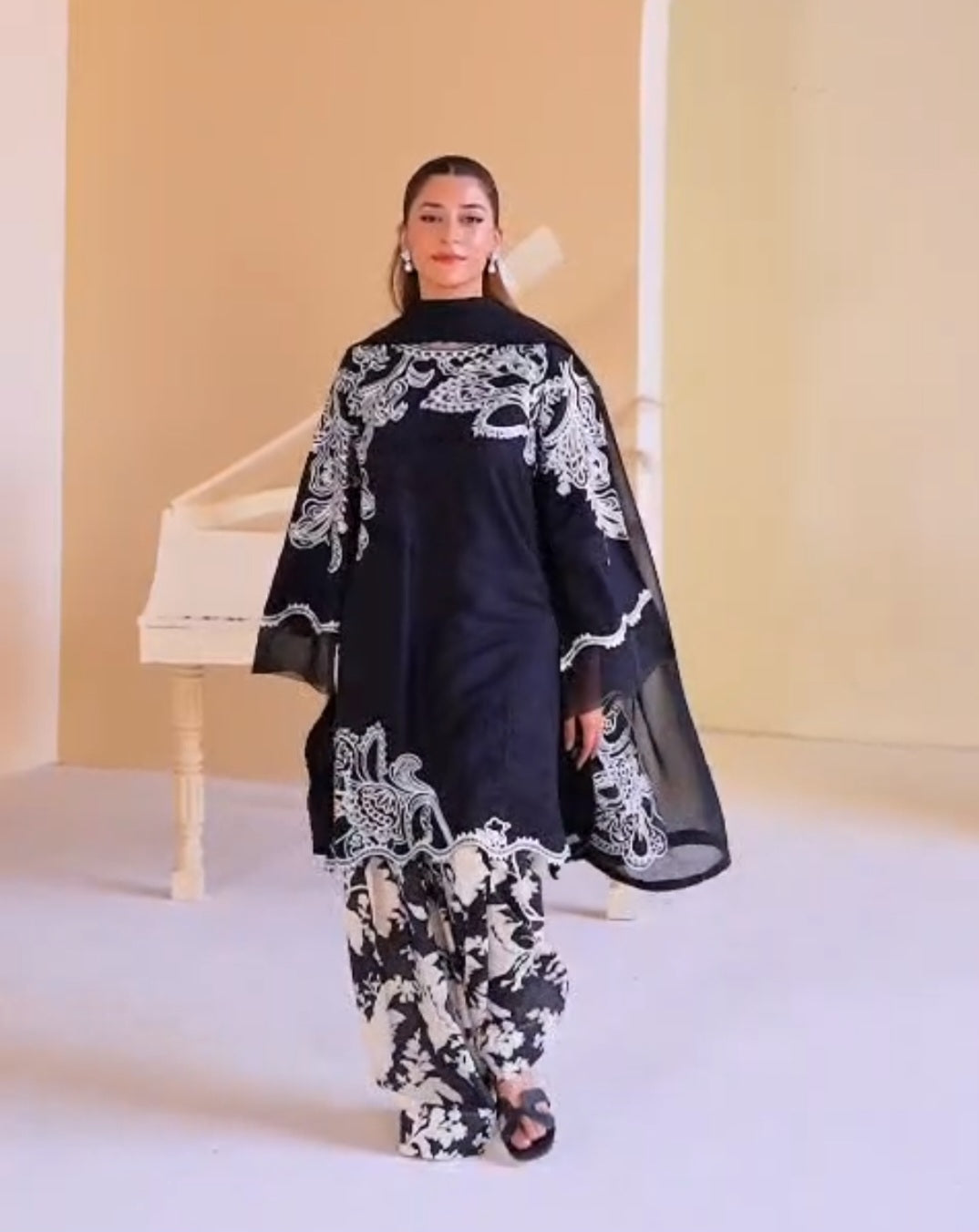 3pc fully embroidered suit with farashi shalwar with chiffon duppta